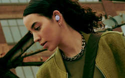 Bose ra mắt tai nghe Quietcomfort Earbuds mới  