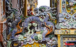 Ngắm biểu tượng rồng trên các công trình kiến trúc, cổ vật triều Nguyễn