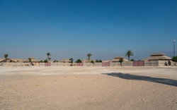 Cách Qatar khai thác du lịch cắm trại giữa sa mạc trở thành điểm đến sang trọng