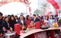 Hàng nghìn lượt khách đổ về Festival Phở 2024 tại Nam Định ngay ngày đầu khai mạc