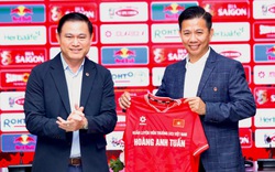 HLV Hoàng Anh Tuấn: Gạt quá khứ, ngày mai của bóng đá Việt Nam bắt đầu từ U23 Việt Nam