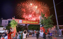 Mãn nhãn màn pháo hoa chào mừng kỷ niệm 70 năm Chiến thắng Điện Biên Phủ