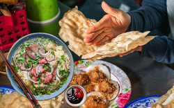 Trải nghiệm hành trình food tour 3 miền với loạt món ngon trứ danh chỉ với một nút chạm 