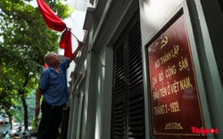 Người Hà Nội treo cờ rủ tưởng nhớ Tổng Bí thư Nguyễn Phú Trọng