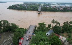 Thủ tướng yêu cầu khẩn trương nghiên cứu đầu tư xây dựng cầu Phong Châu mới