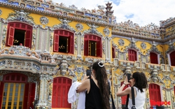 Tổ chức cuộc thi ảnh trực tuyến 