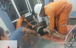 Tổng giám đốc EVNCPC khen thưởng nhóm công nhân Điện lực Bố Trạch cứu người bị điện giật 