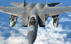 F-15 hiện hình “giáng đòn” vào lực lượng thân chính phủ Syria