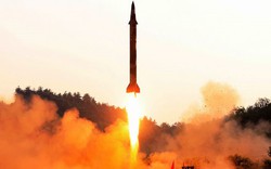 Lối thoát nào cho cuộc khủng hoảng hạt nhân Triều Tiên?
