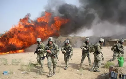 Bộ trưởng Mattis tại Afghanistan: Thổi bùng căng thẳng Taliban và Mỹ