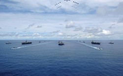 Ba tàu sân bay Mỹ tăng tốc ở Thái Bình Dương khi Tổng thống Trump công du châu Á
