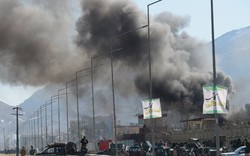 Bom kép Afghanistan nhấn chìm gần 100 người thương vong