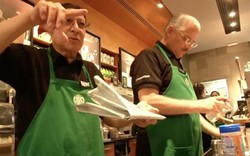 Có một cửa hàng Starbucks xuất hiện nhân viên toàn người cao tuổi