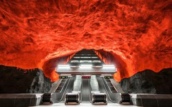 Những ga tàu điện ngầm khiến du khách sững sờ đến “câm nín”
