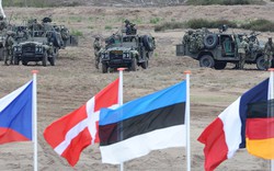 EU lộ tham vọng thực sự: NATO hay quân đội riêng