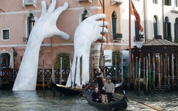 “Đã mắt” với những tác phẩm ấn tượng tại Venice Biennale 2017
