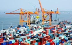 Báo Mỹ: Xuất khẩu Việt Nam “bùng nổ” nhưng vẫn tiềm tàng rủi ro