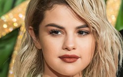 Mẹ Selena Gomez hé lộ về “bão tố” con gái đang đối mặt vì đóng phim Woody Allen