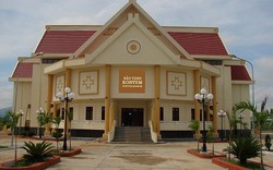 Thành lập Bảo tàng – Thư viện và Trung tâm Văn hóa – nghệ thuật tỉnh Kon Tum