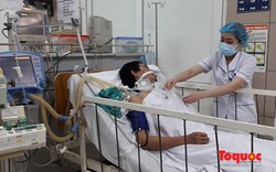 Hà Nội: Uống phải rượu độc, 2 người nhập viện trong tình trạng nguy kịch