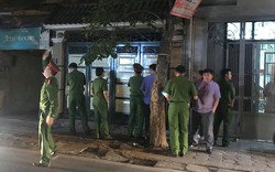 Sau lệnh khởi tố, nhà của nguyên Trung tướng Phan Hữu Tuấn bị khám xét ngay trong đêm