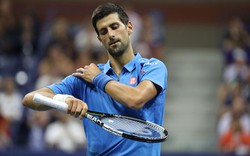 Djokovic nhọc nhằn vào vòng hai giả Mỹ mở rộng 