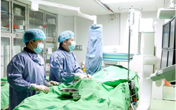 Phẫu thuật thành công khối u não lớn bằng kỹ thuật nút mạch