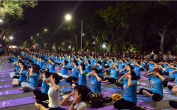 5.000 người tham dự màn đồng diễn Yoga
