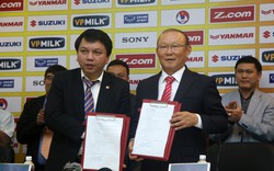 Tân HLV trưởng: “Tôi sẽ hướng đội tuyển Việt Nam theo phong cách đá của Park Hang Seo”