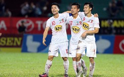 Cầu thủ Hoàng Anh Gia Lai đổ bộ Bình Phước khai bóng tiền mùa giải