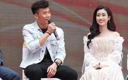 Thủ môn Bùi Tiến Dũng vai kề vai cùng Hoa hậu Đỗ Mỹ Linh tham dự sự kiện