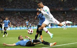 Messi gọi, Ronaldo đã trả lời, Bồ Đào Nha nối đuôi Argentina về nước