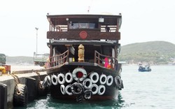 Tàu du lịch tông nhau, chìm tại vịnh Nha Trang