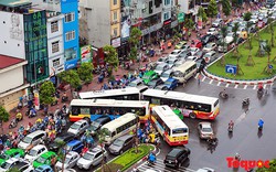 Cấm dừng đỗ tất cả các phương tiện trên dọc tuyến đường hoạt động của buýt nhanh