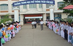 Thủ tướng gửi thư khen 3 học sinh Sóc Trăng nhặt được tiền trả lại người mất