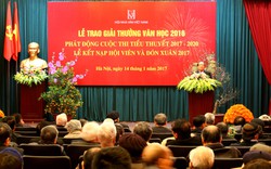 Suy nghĩ nhân mùa trao thưởng và kết nạp hội viên của Hội Nhà văn Việt Nam 