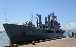 CLIP: Tàu chiến Hải quân Hàn Quốc tới Đà Nẵng