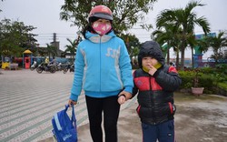 Nhiệt độ xuống thấp, hàng trăm học sinh miền núi Quảng Bình được nghỉ học 