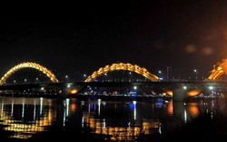 Cầu Rồng Đà Nẵng phun lửa, phun nước năm đêm liên tục dịp Tết Nguyên đán