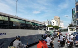 Đội xe du lịch “khủng” đại náo đường phố Đà Nẵng