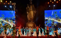 Hà Nội tổ chức nhiều hoạt động văn hóa kỷ niệm các ngày lễ lớn