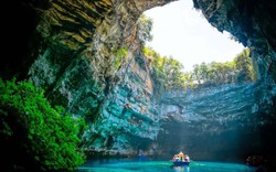 Quảng Bình thử nghiệm Tuyến du lịch sinh thái kết hợp khám phá hang động