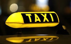 Hà Nội xử phạt lái xe taxi “chặt chém” du khách