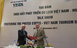 Chủ tịch Hiệp hội Lữ hành Hoa Kỳ gặp gỡ doanh nghiệp du lịch Việt Nam