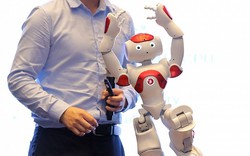 Việt Nam sắp đưa robot vào giảng dạy tiếng Anh 
