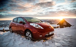 Nissan LEAF lọt top 3 mẫu xe con ăn khách nhất tại Na Uy