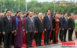 Lãnh đạo Đảng, Nhà nước và Đại biểu Quốc hội viếng Lăng Chủ tịch Hồ Chí Minh 