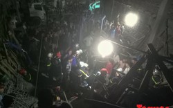 Hà Nội: Sập nhà vừa đổ mái, 2 người thương vong