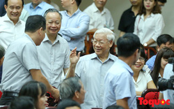 Hình ảnh Tổng Bí thư Nguyễn Phú Trọng tiếp xúc cử tri Hà Nội