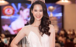 Bị chê đăng quang hoa hậu “ao làng” nhưng Dương Thùy Linh vẫn xuất hiện trên báo Hàn danh giá